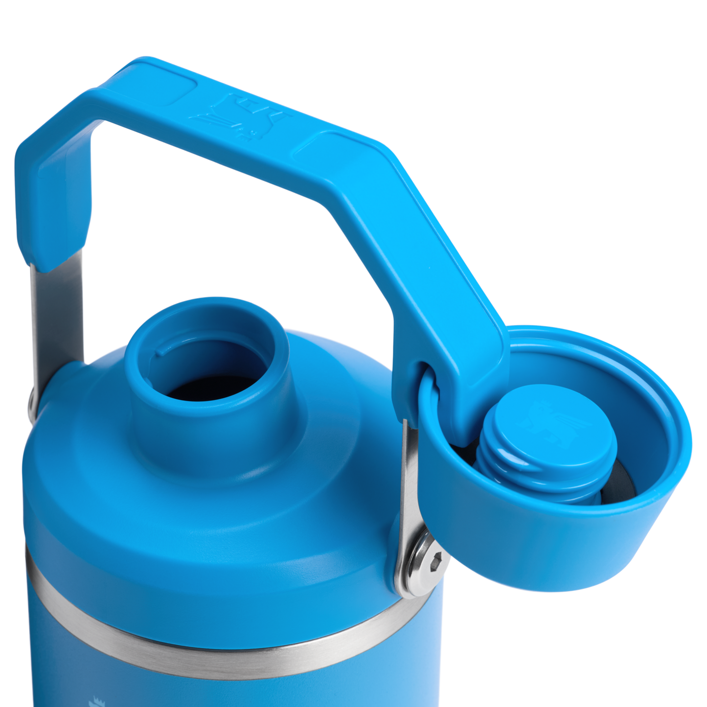 The IceFlow™ Tumbler with Fast Flow Lid