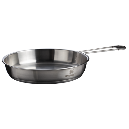 The Wildfare Core Full Serve Cookset